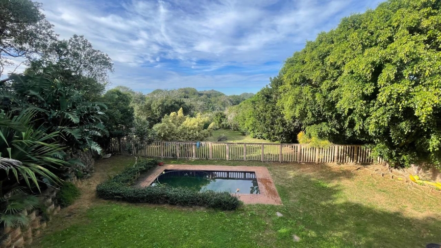 4 Bedroom Property for Sale in Blue Bend Eastern Cape